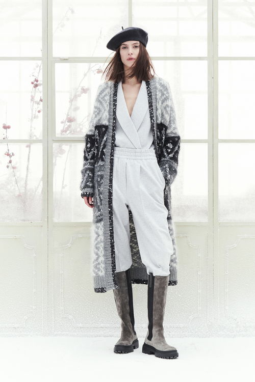 the touch of knit 织造时间的艺术 brunello cucinelli 2021秋冬女装系列